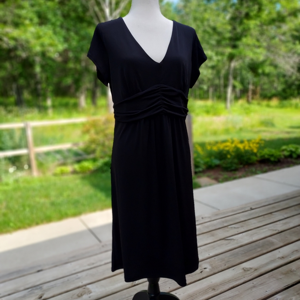 LITTLE BLACK DRESS